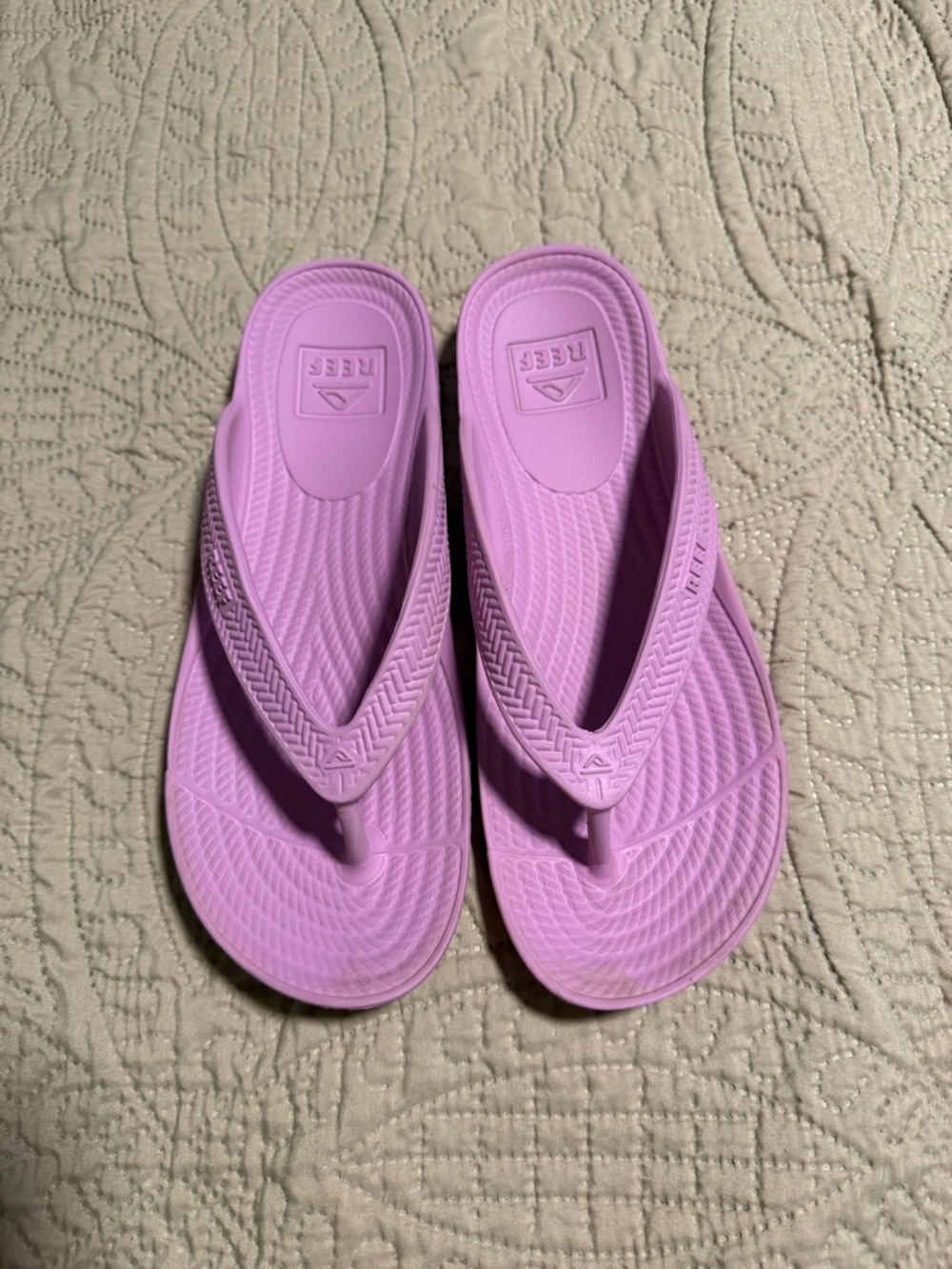 Reef Lavender-Pink Textured Flip Flops